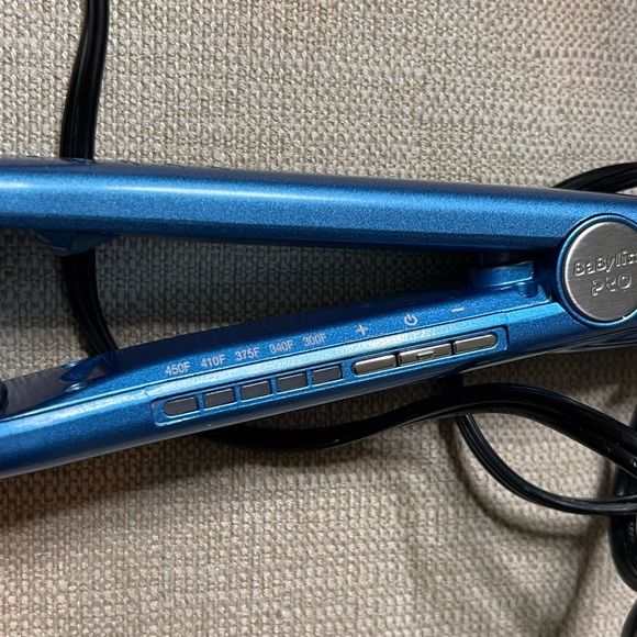 Nano Titanium Vented Straightening Iron - Picture 11 of 13